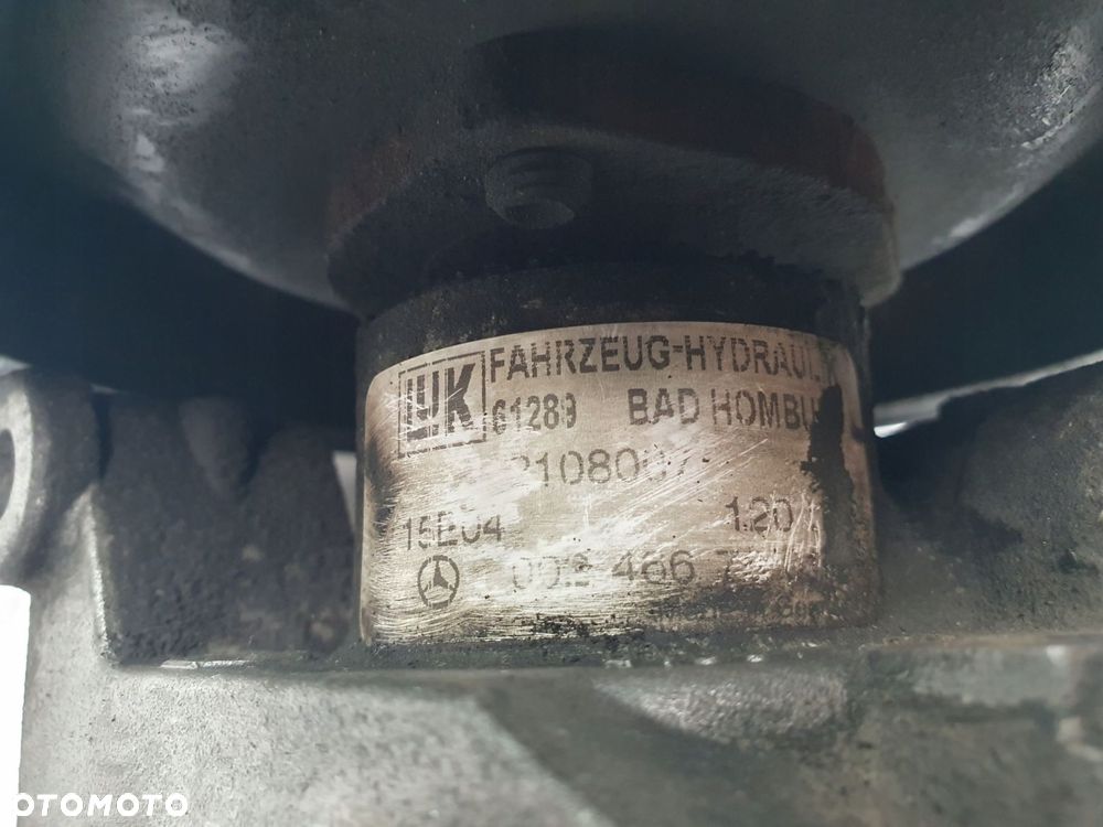 POMPA WSPOMAGANIA Mercedes Sprinter 2.2 CDI LUK 61289 2108009 15EO4 0024667 - 7