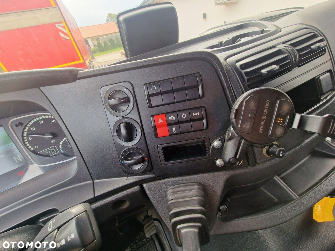 Mercedes-Benz ATEGO 823 - 10