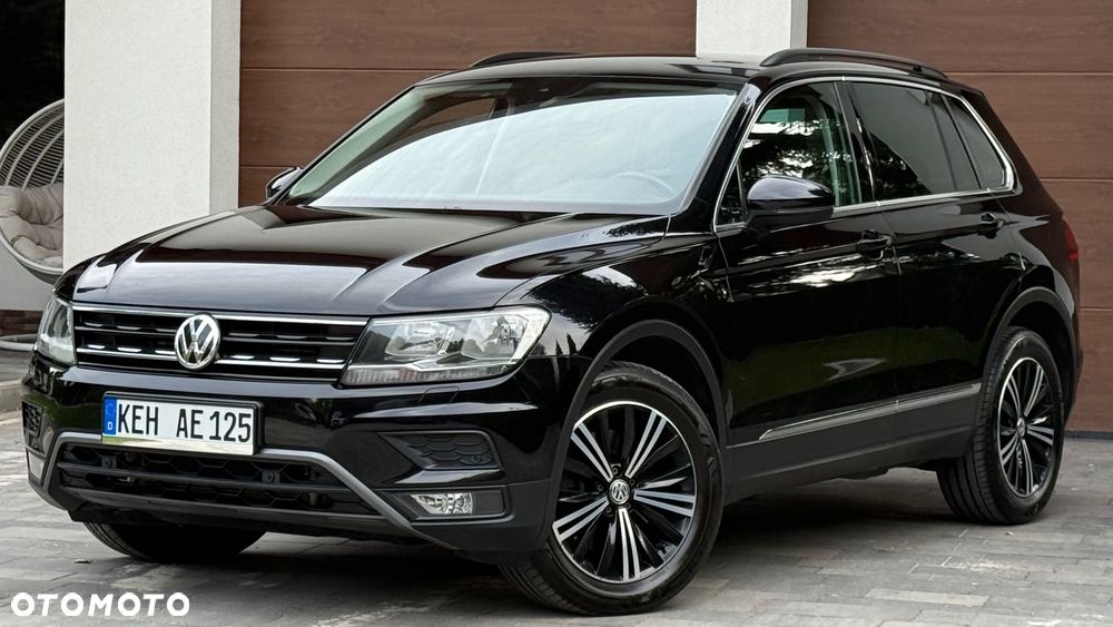 Volkswagen Tiguan - 11