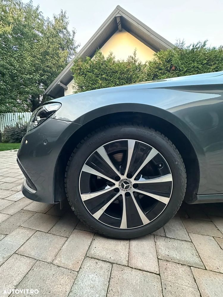 Mercedes-Benz E 220 d 9G-TRONIC - 6