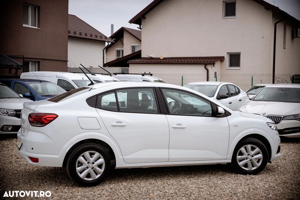 Dacia Logan TCe 90 MT6 Comfort - 10