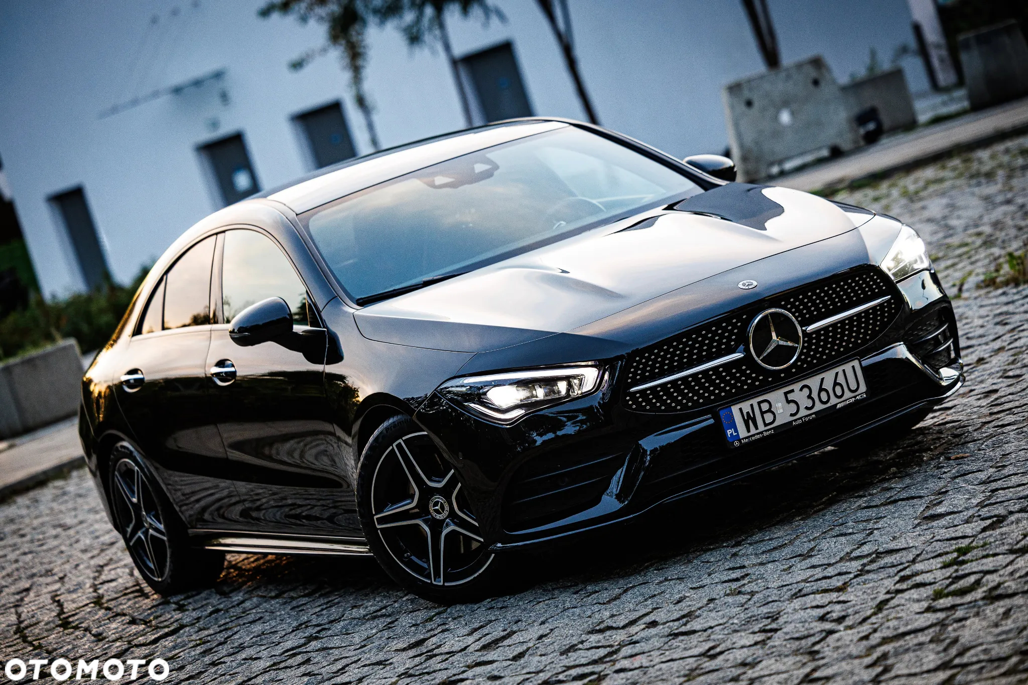Mercedes-Benz CLA 220 4-Matic 7G-DCT - 6