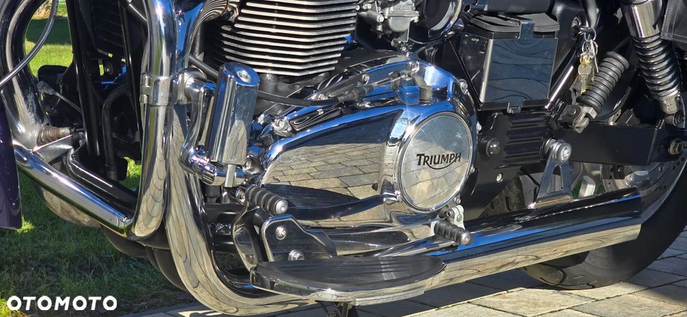 Triumph America - 10