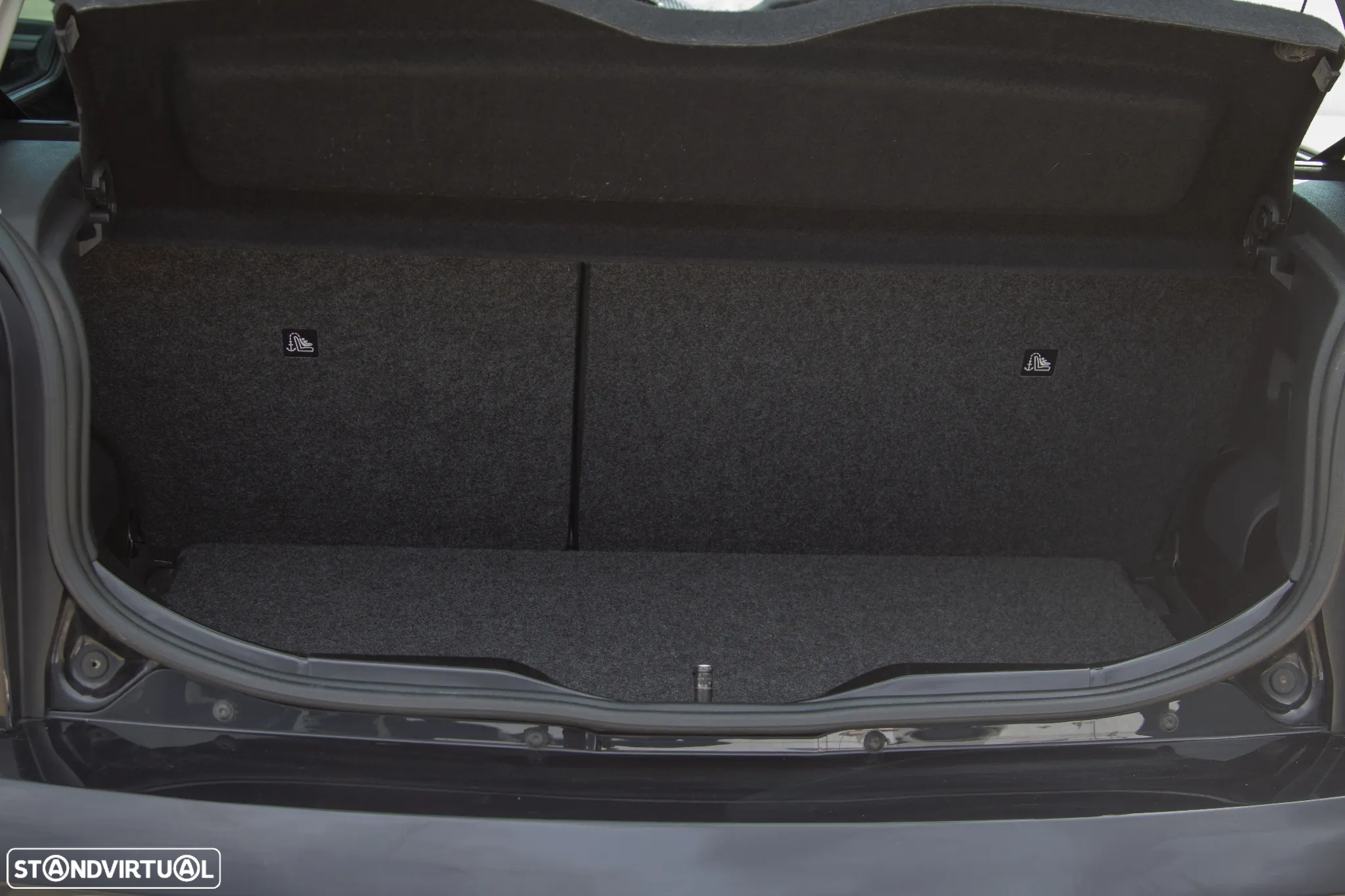 VW Up! 1.0 BMT Move - 13