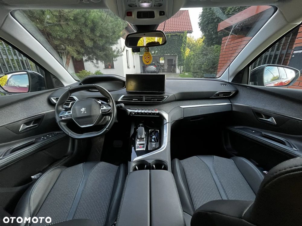 Peugeot 5008 1.2 PureTech Allure Pack S&S EAT8 - 12