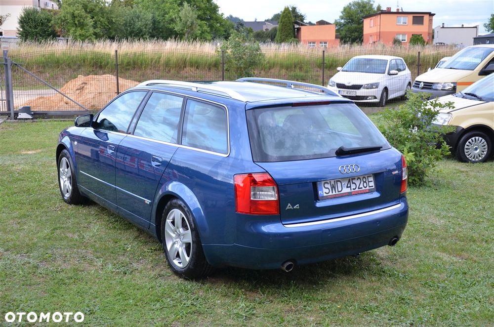 Audi A4 Avant 1.8 T - 8