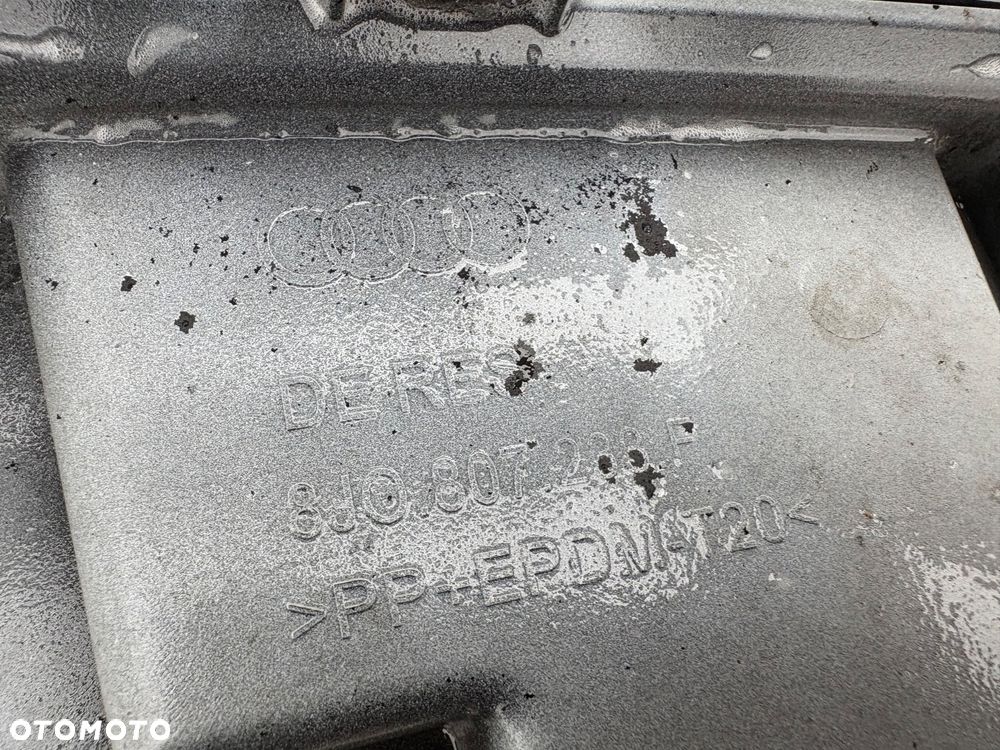 Audi TTS 8J0 zderzak przedni  06-14 - 6