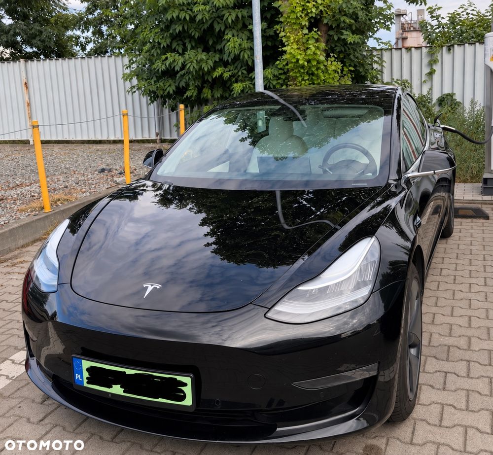 Tesla Model 3 Long Range AWD - 1