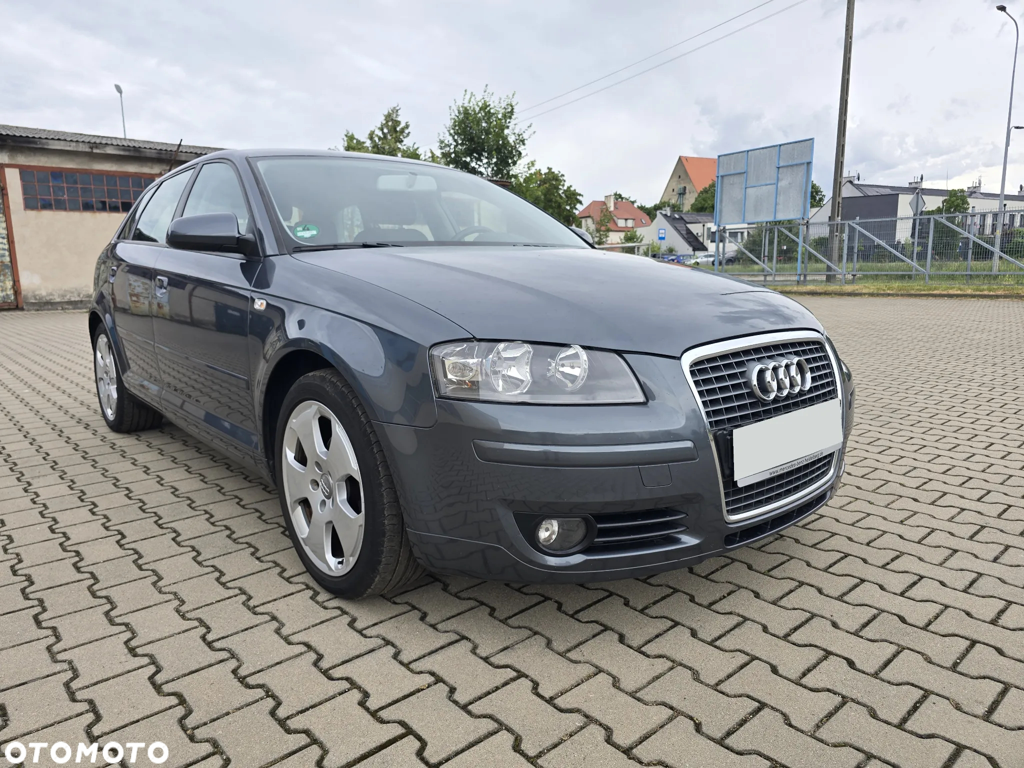 Audi A3 1.6 Sportback Attraction - 6