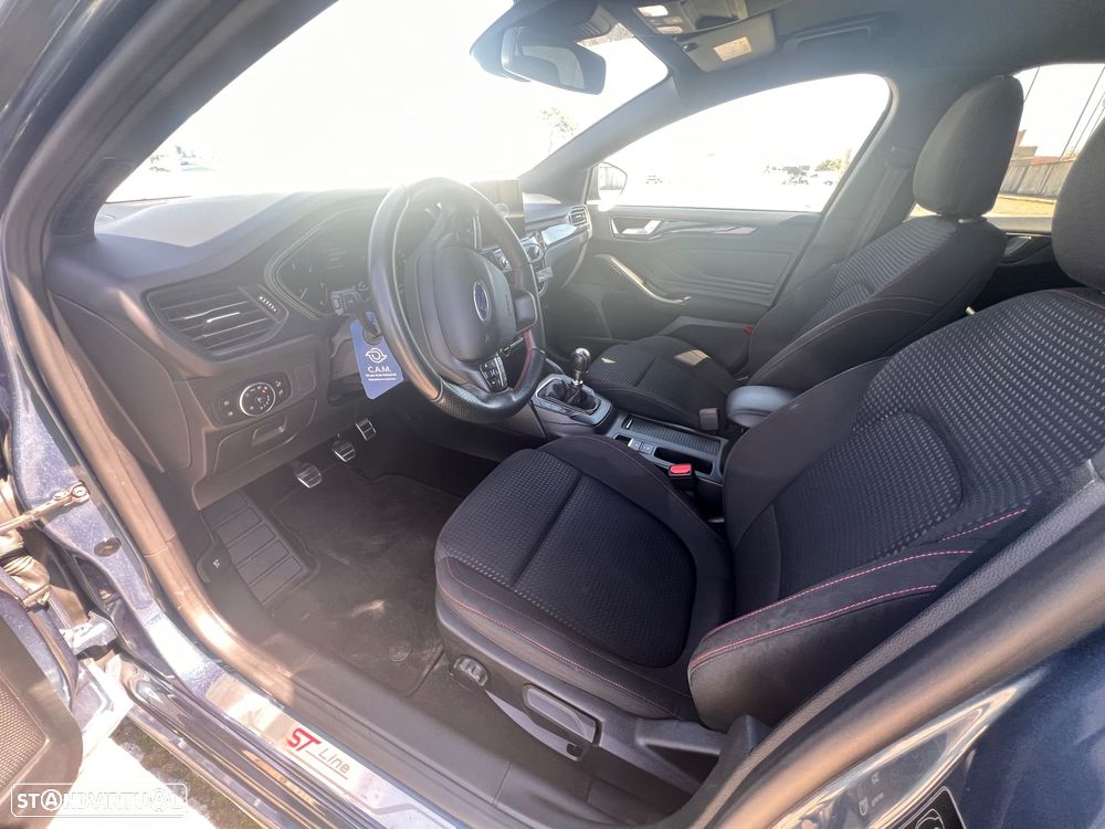 Ford Focus SW 1.5 TDCi EcoBlue ST-Line - 10