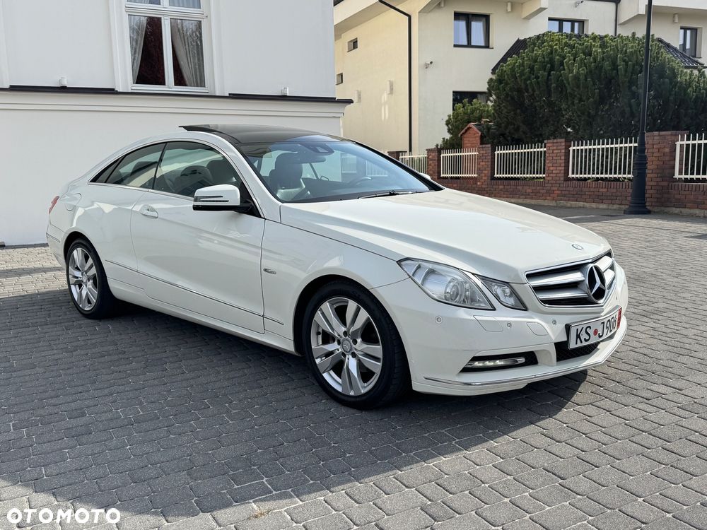 Mercedes-Benz Klasa E 220 (BlueTEC) d Coupe 9G-TRONIC - 6