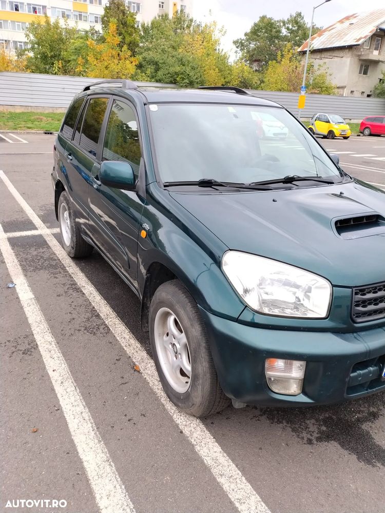 Toyota RAV4 D-4D 4x4 - 6