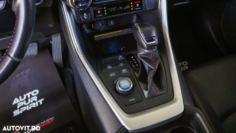 Toyota RAV4 2.5 PHEV VVT-iE 4x4 Style Bi-Tone - 16