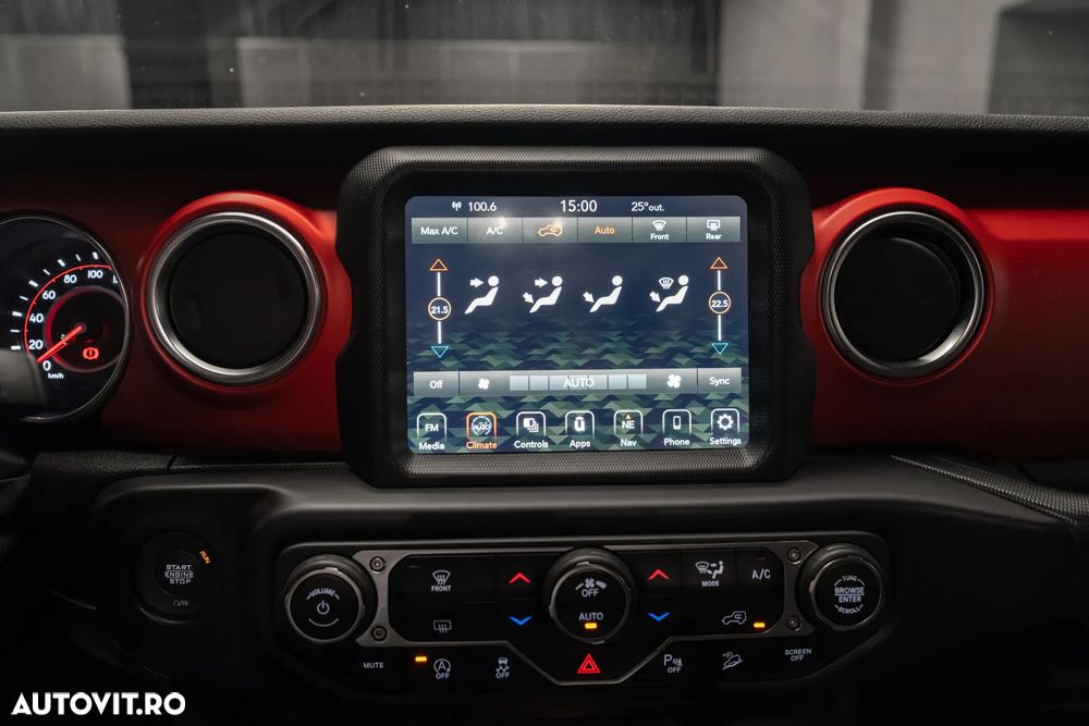 Jeep Wrangler 2.2 CRD AT8 Rubicon - 24