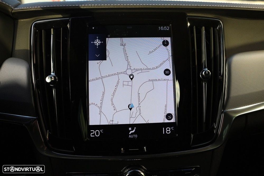 Volvo S90 2.0 T8 R-Design AWD Geartronic - 31