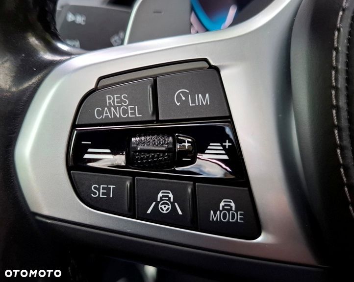 BMW X5 xDrive45e sport - 25