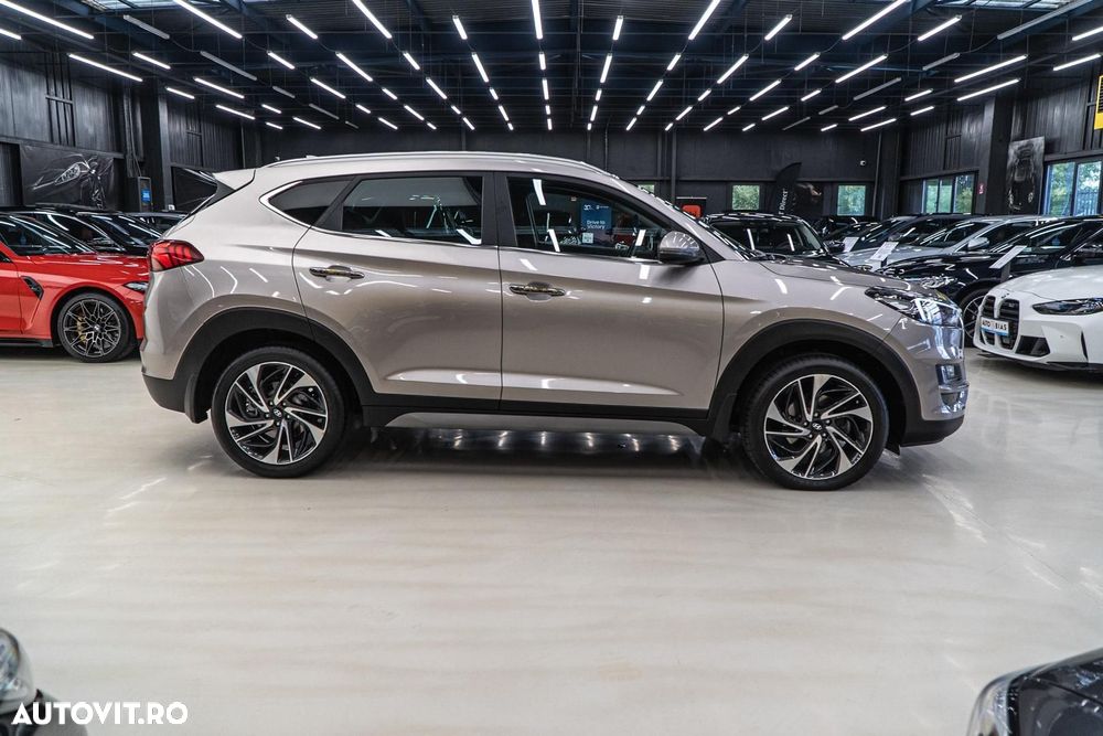 Hyundai Tucson 1.6 T-GDi 4WD 7DCT Premium+ - 19