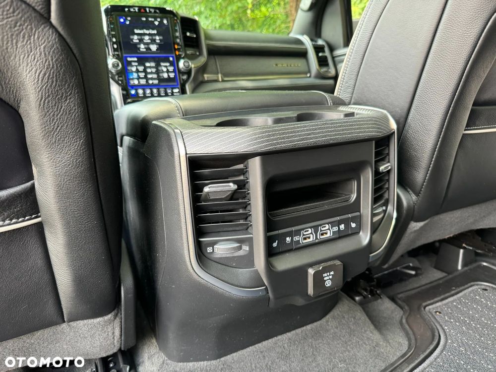 RAM 1500 5.7 Crew Cab Limited - 28