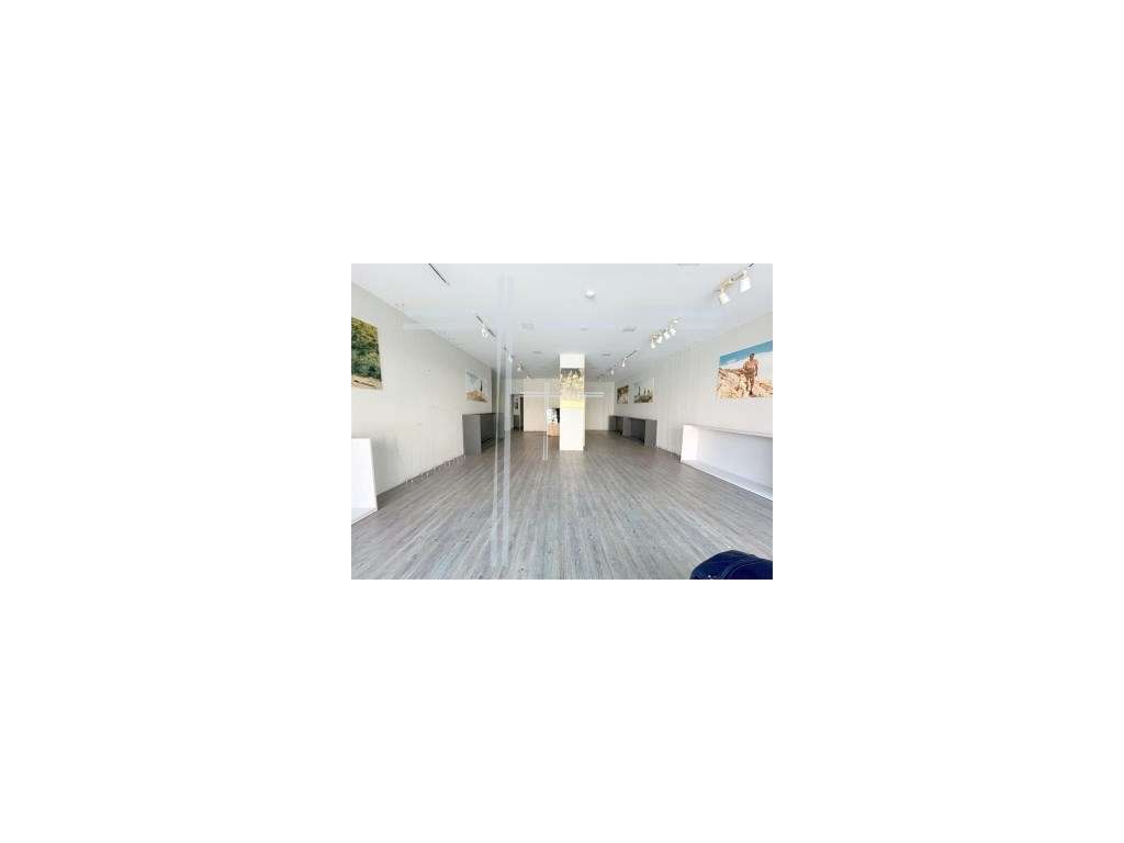 Loja de 110m2, com montra e wc - Almada - Grande imagem: 2/9