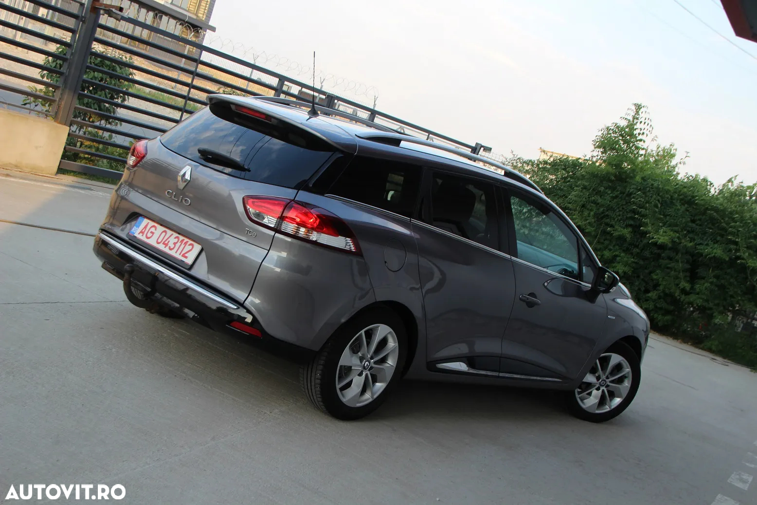 Renault Clio Grandtour Energy TCe 90 Start & Stop Intens - 6
