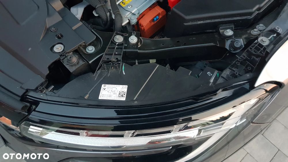 Renault Austral E-Tech Full 200 Iconic - 32