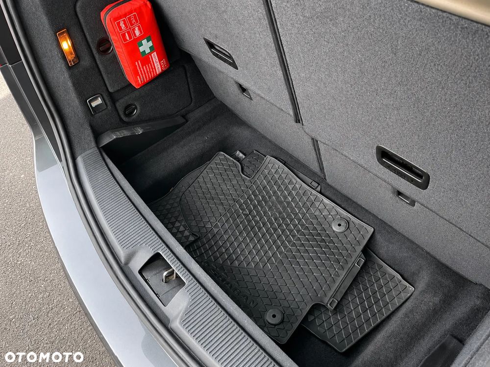 Volkswagen Sharan 2.0 TSI Highline DSG - 30