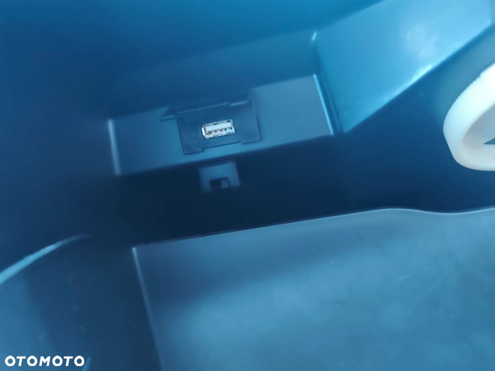 Mitsubishi Lancer 1.8 CVT Intense - 24