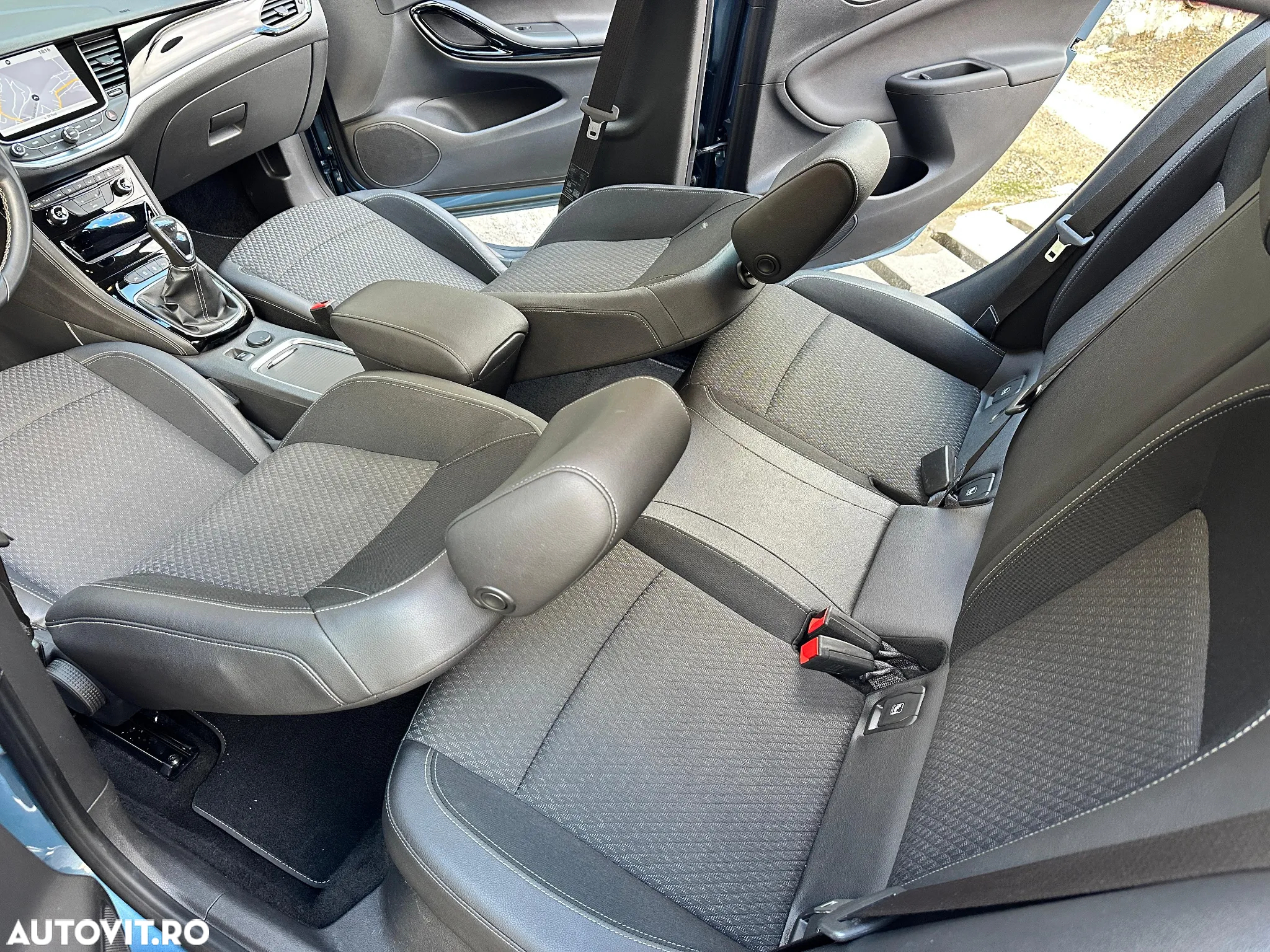 Opel Astra 1.6 CDTI ECOTEC ECOFlex Start/Stop Innovation - 10