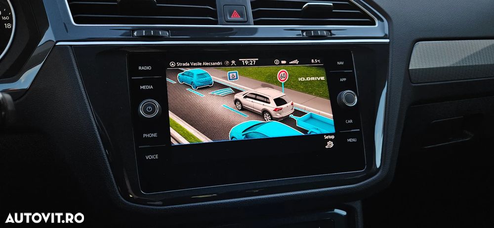 Volkswagen Tiguan 2.0 TDI SCR DSG Comfortline - 17