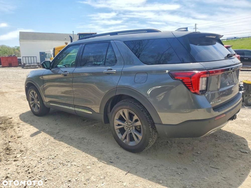 Ford Explorer - 6