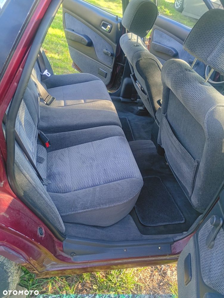 Mitsubishi Galant 1.8 GLSi - 4