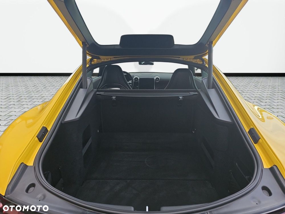 Mercedes-Benz AMG GT - 15