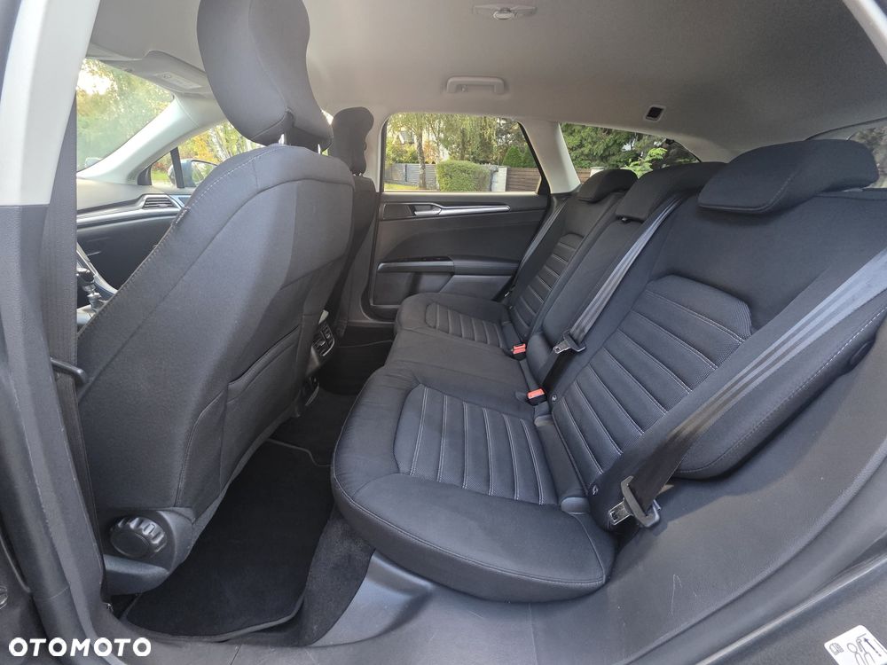Ford Mondeo - 21