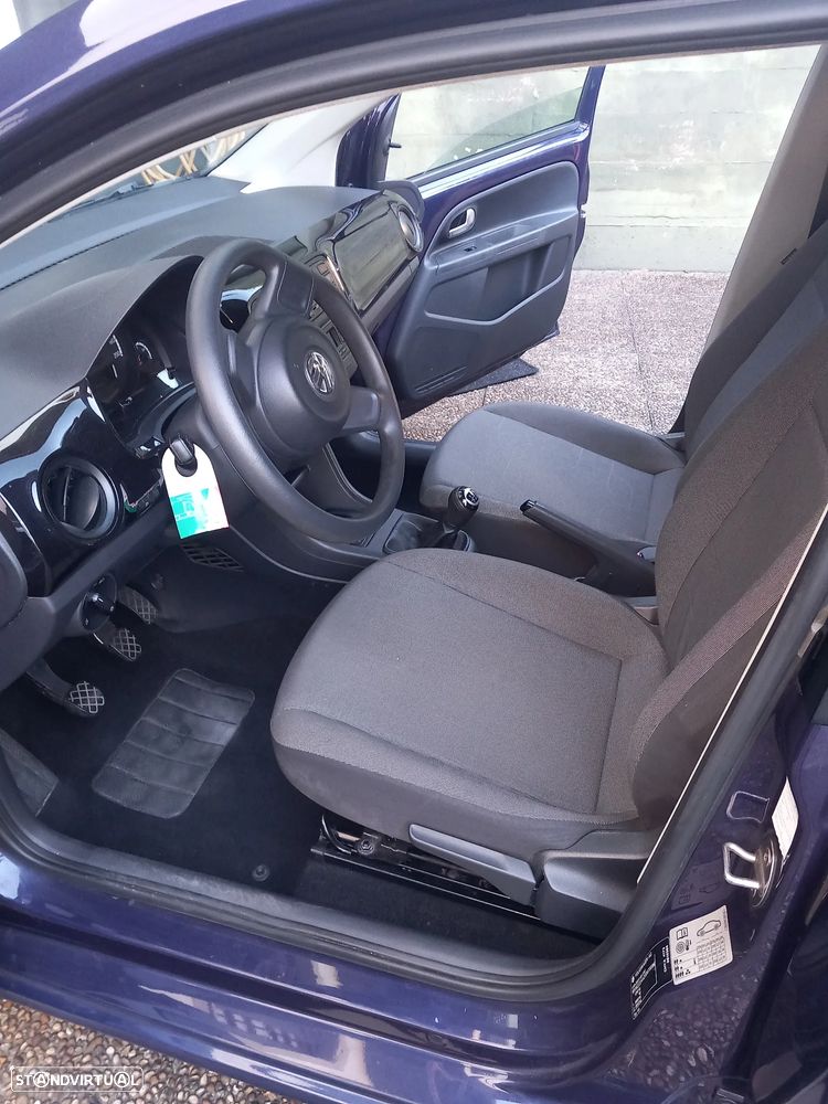 VW Up! - 12