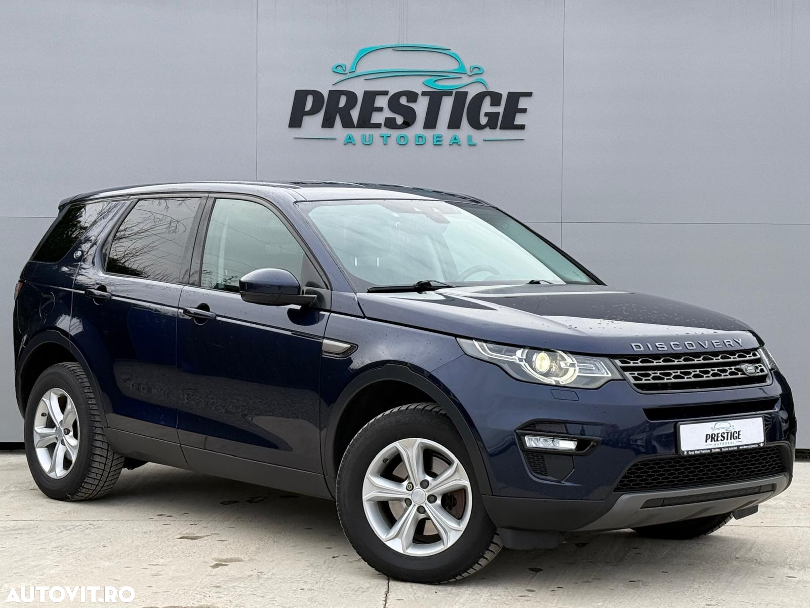 Land Rover Discovery Sport 2.0 l TD4 HSE Luxury Aut. - 2