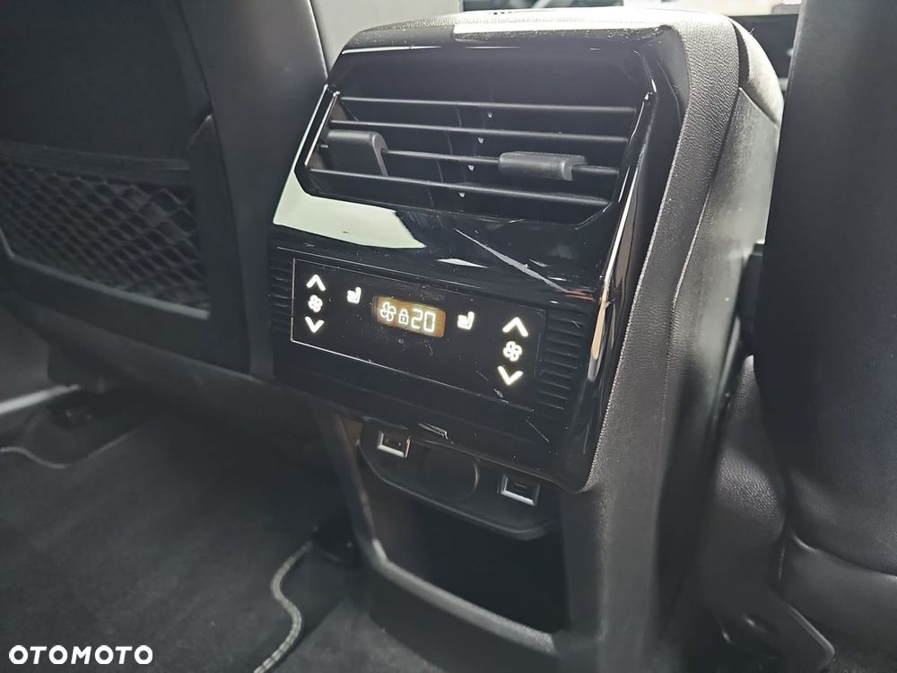 Peugeot 5008 1.2 PureTech mHEV GT Exclusive S&S e-DCS6 - 19