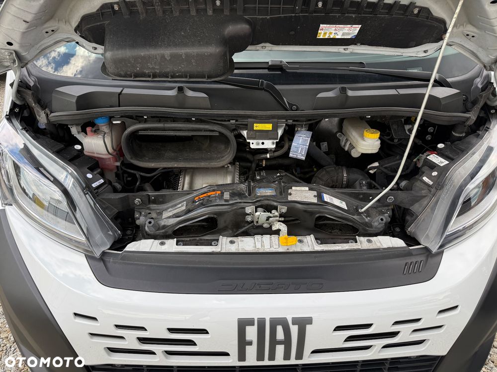 Fiat 2025/Ducato 7 osobowy/skrzynia MAXI/klima/tempomat/hak 3 tony/traction+/full asystenci - 29