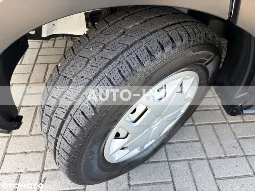 Ford Transit - 24