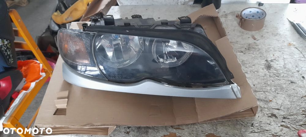 BMW E46  lampa prawa - 1