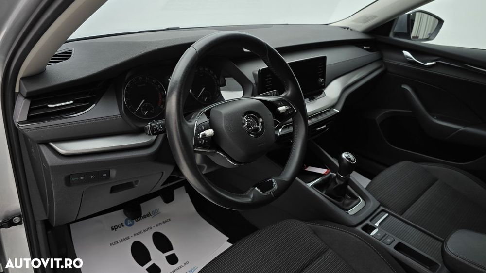 Skoda Octavia 2.0 TDI Ambition - 14