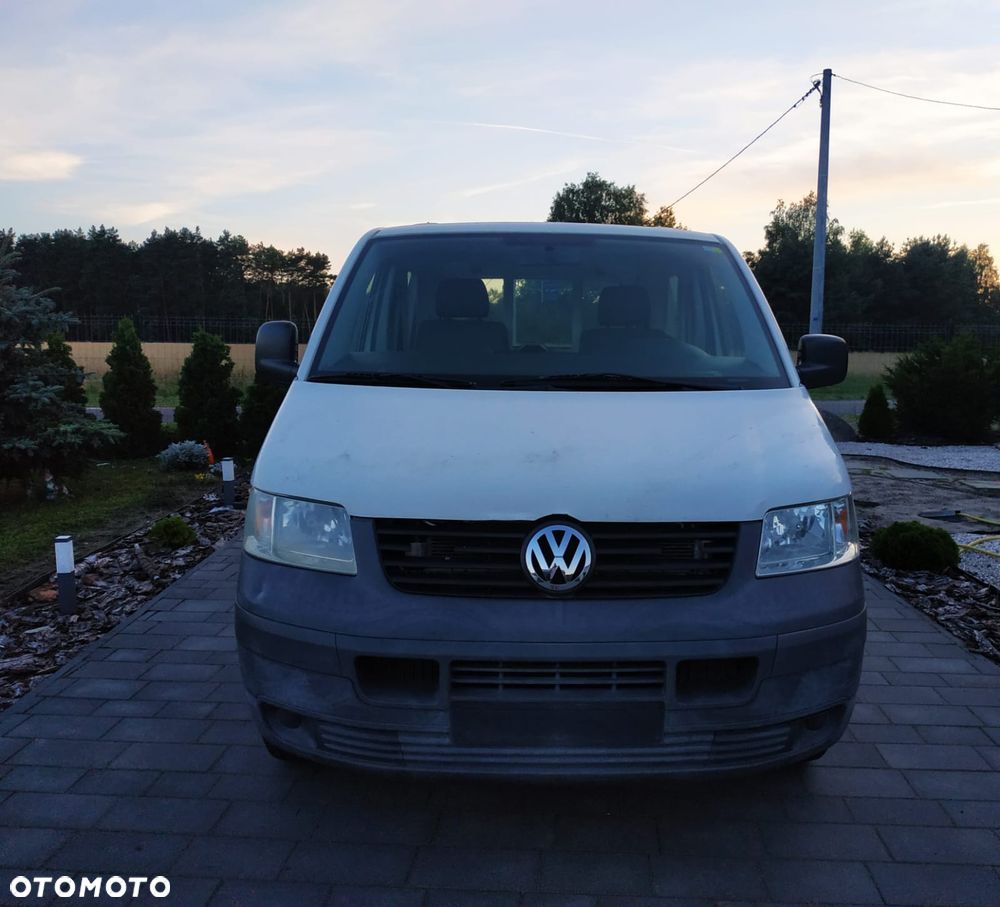 Volkswagen Transporter - 2
