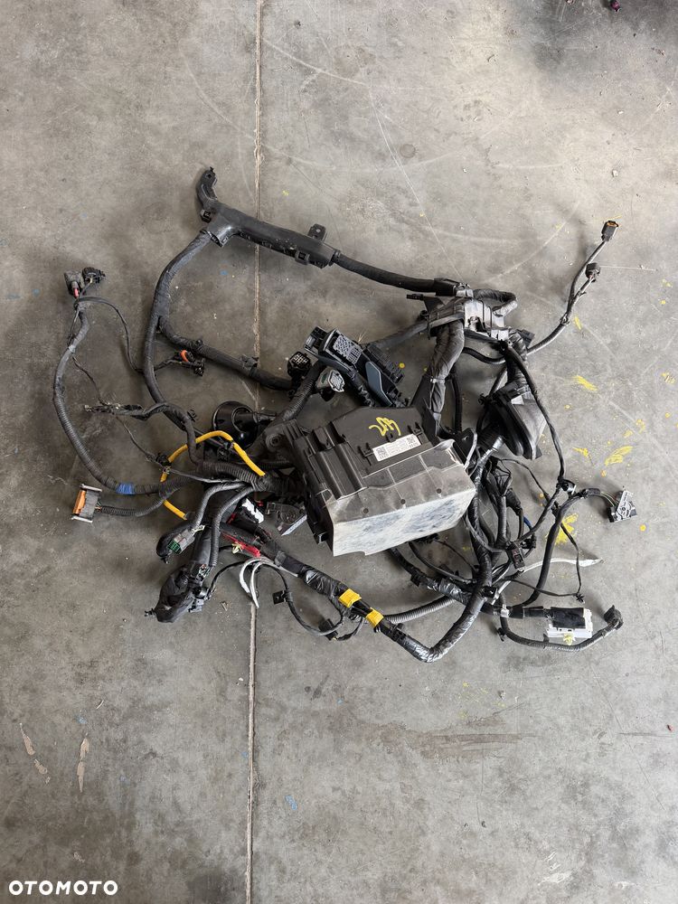 Instalacja komory silnika Hyundai Kona 1.6 T-GDI