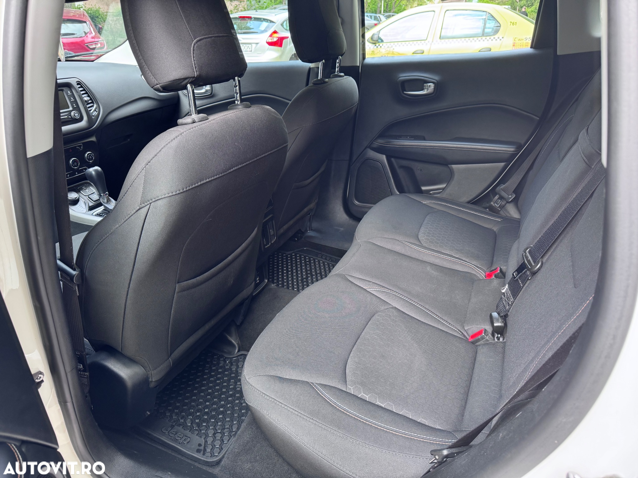 Jeep Compass 2.0 M-Jet 4x4 AT Longitude - 12
