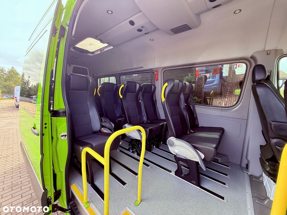 Mercedes-Benz SPRINTER 516 - 10
