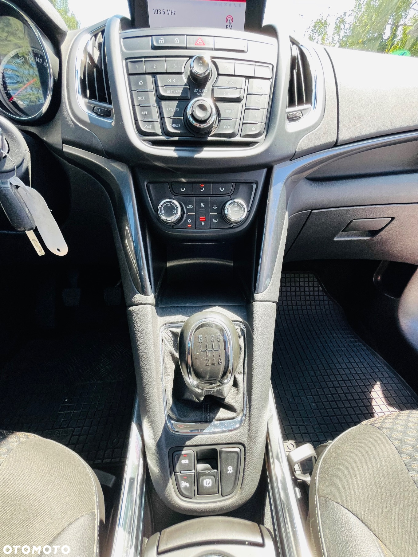 Opel Zafira 1.4 T Cosmo - 34