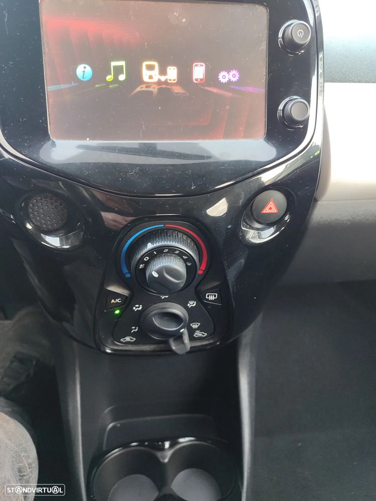 Peugeot 108 1.2 VTi Allure - 8