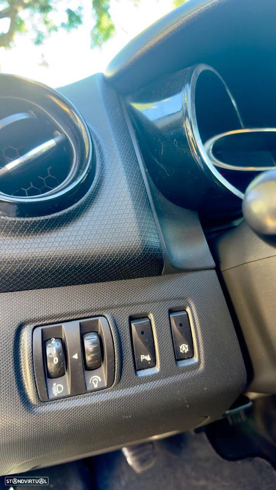 Renault Clio Energy dCi 90 Start & Stop Limited - 12