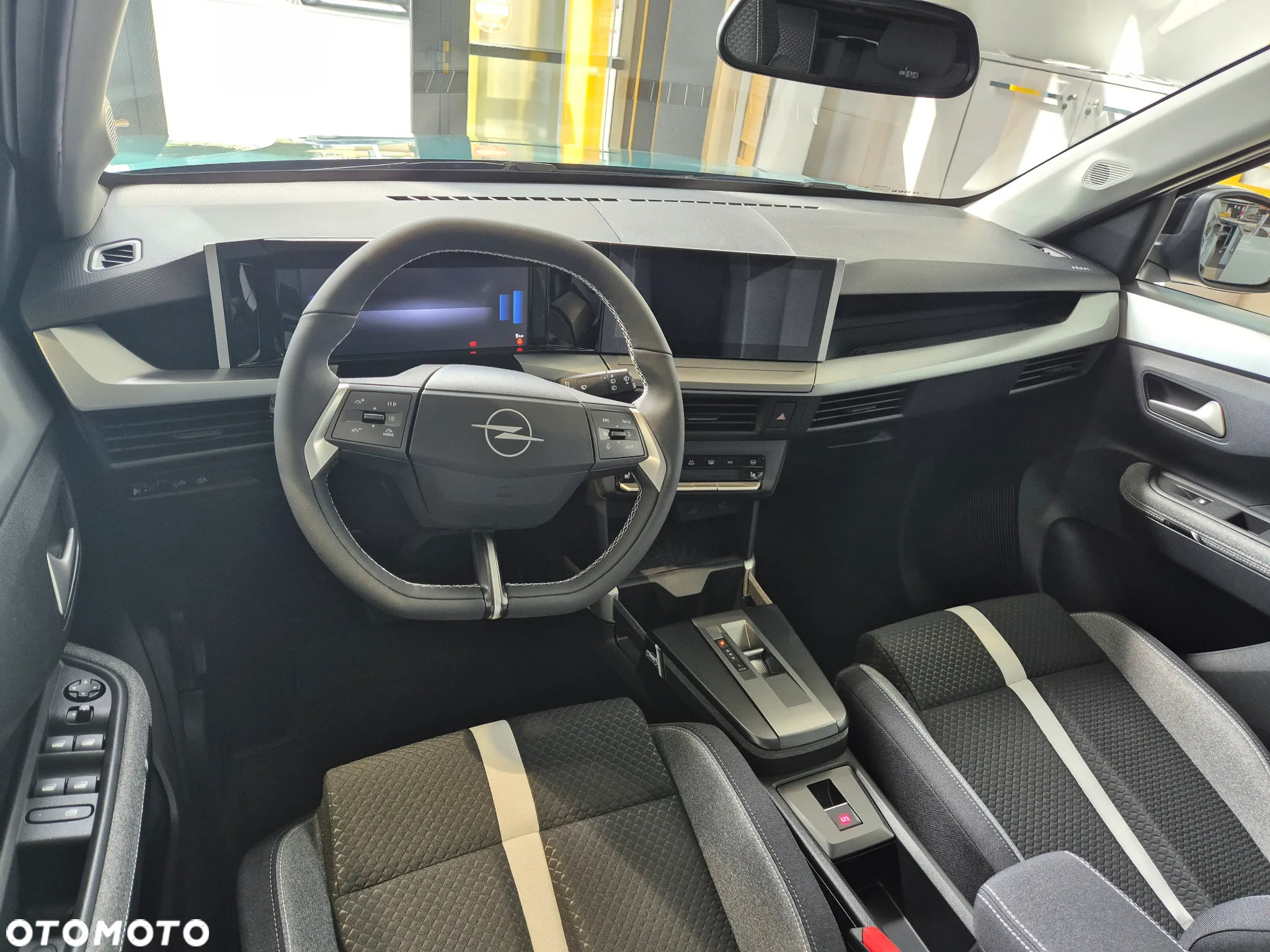 Opel Frontera 1.2 T mHEV GS eDTC6 - 9