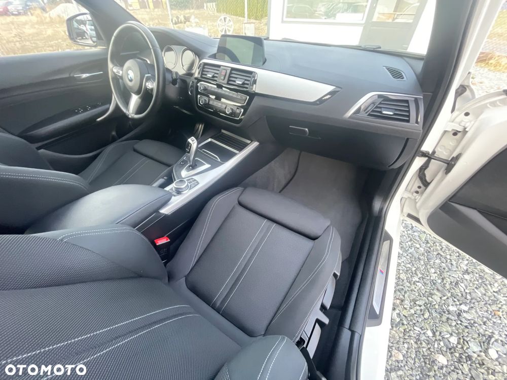 BMW Seria 1 118i Edition M Sport Shadow - 19