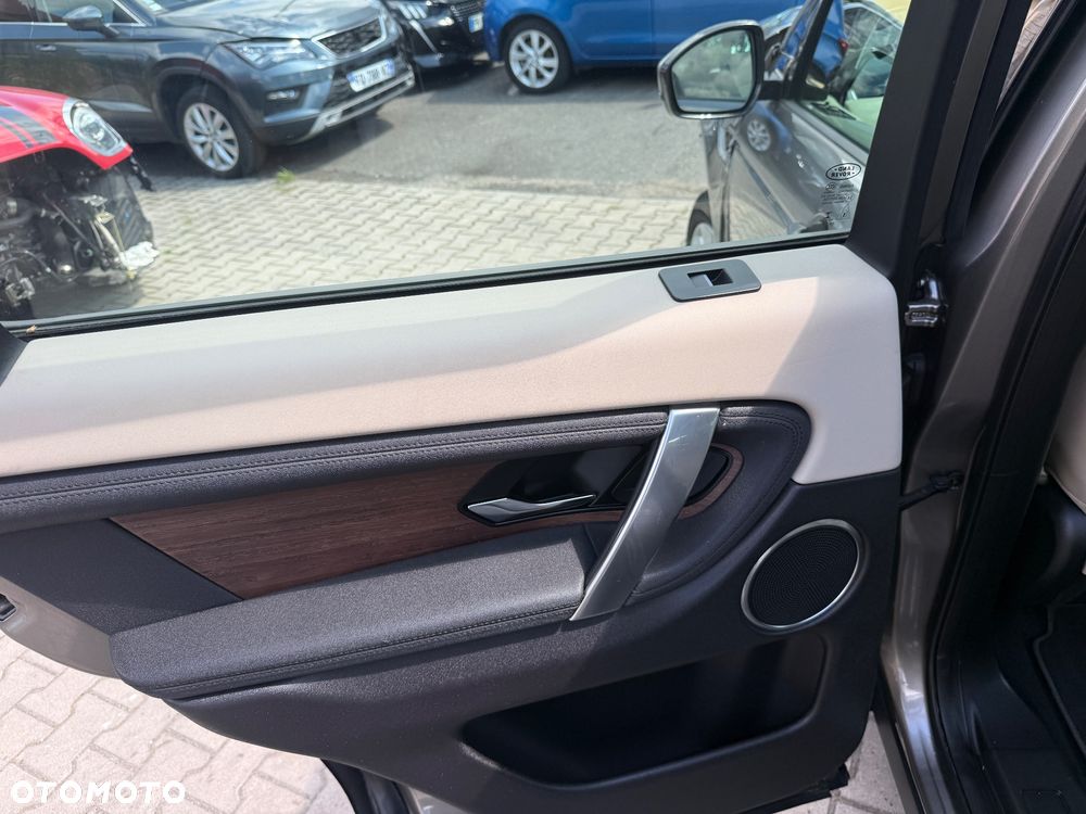 Land Rover Discovery Sport 1.5 P300e PHEV HSE - 9